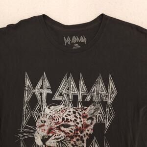 Def Leppard Band Graphic Short Sleeve Crew Neck Shirt Womens Size 2XL Black